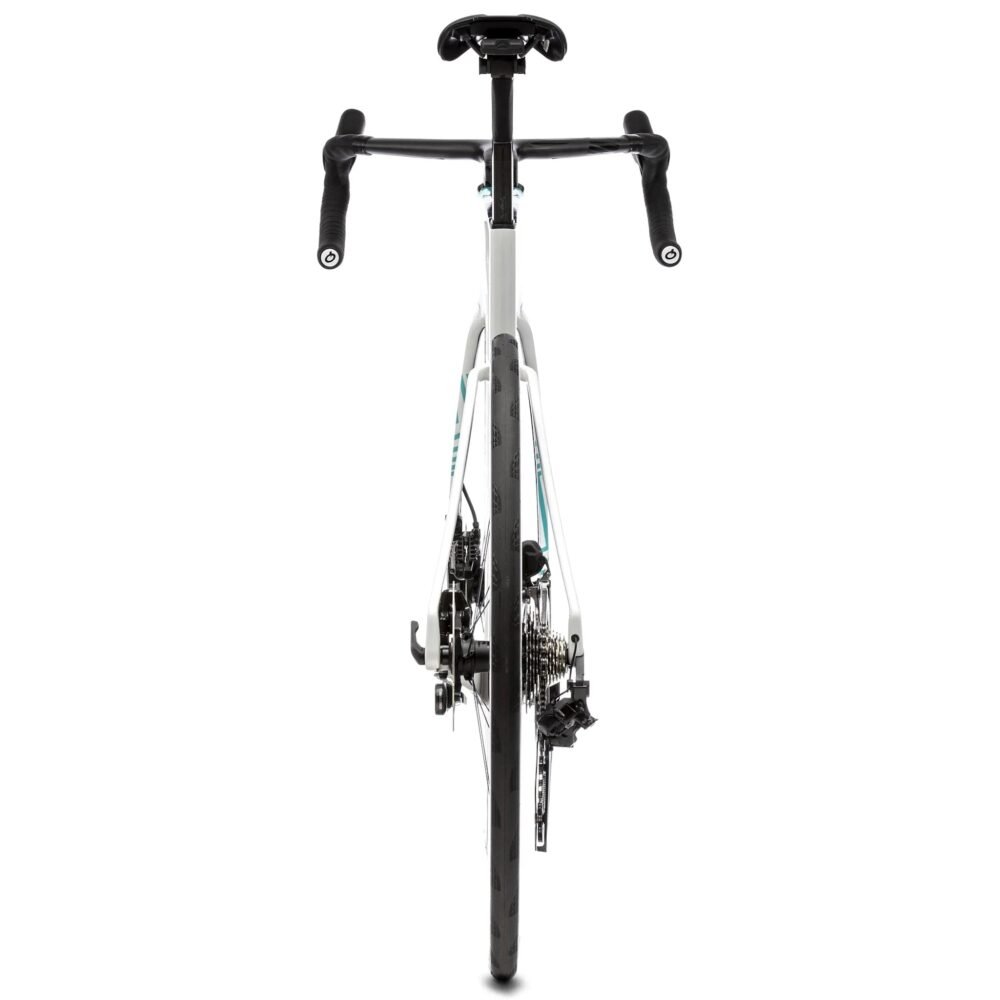 sunremo_2025_0381.jpg Race Speed Aero Carbon Road Bike Shimano 105 Integrated Components