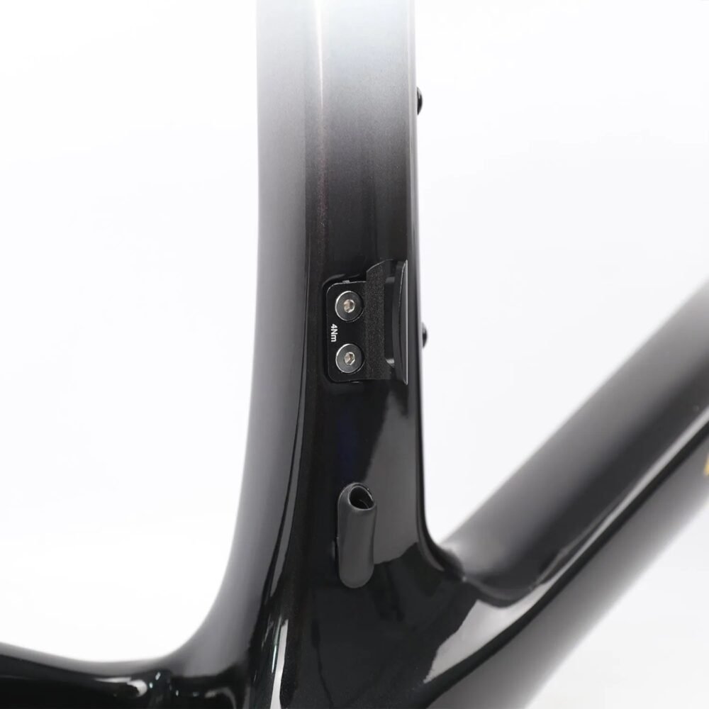 Versatile Adaptive Geometry Gravel Bike