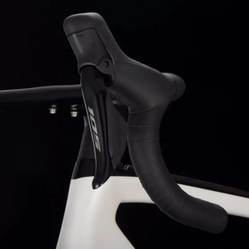 T1000 Carbon UCI Road Bike - Shimano 105 Di2 Shifting | Full Integrated Cables | Lightweight Durable