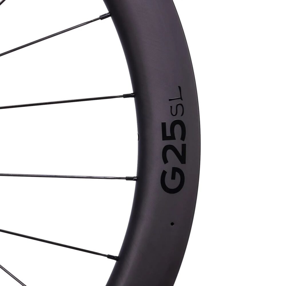 G25 SL DT240 EXP 700C