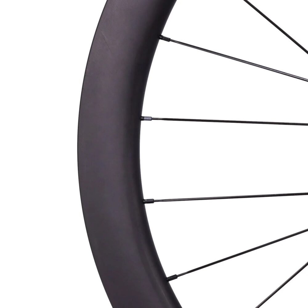 G25 SL DT240 EXP 700C