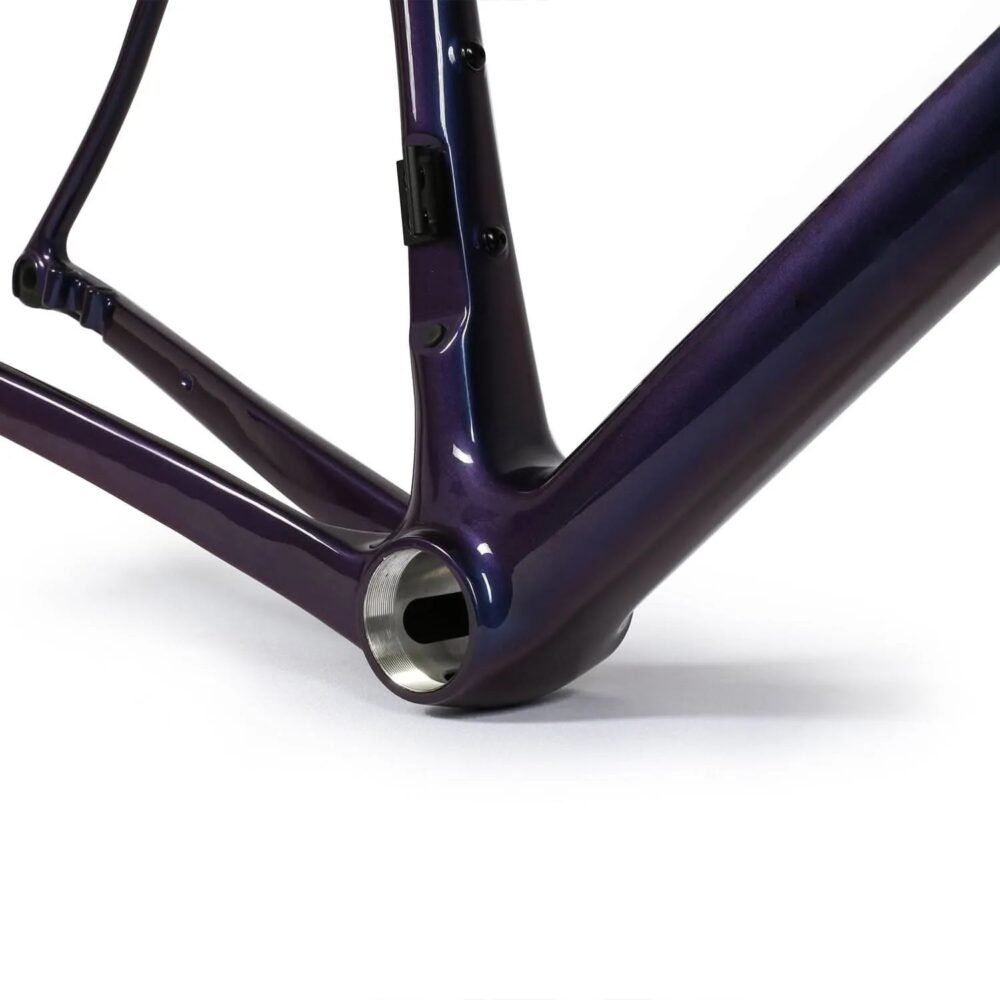 sunremo_2025_1424.jpg T1000 Carbon Frameset with BB86 Bottom Bracket - Disc Brake | Electronic Shifting Ready