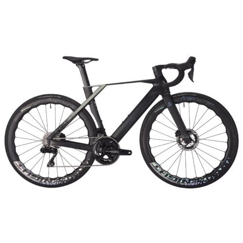 sunremo_2025_1564.jpg T1000 Carbon Aero Road Bike - 700C 50mm Carbon Wheels | Hydraulic Disc