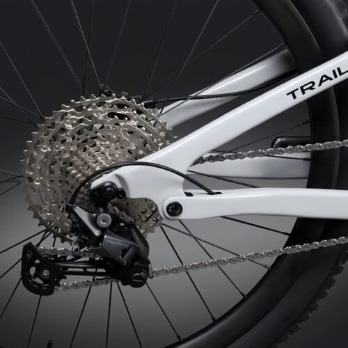 Trail Carbon Mountain Bike - Light Frame | RockShox Suspension | Maxxis Tires