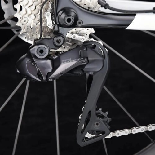 UCI Approved 7.2kg Aero Carbon Road Bike Shimano Ultegra Di2 R8170 24 Speed