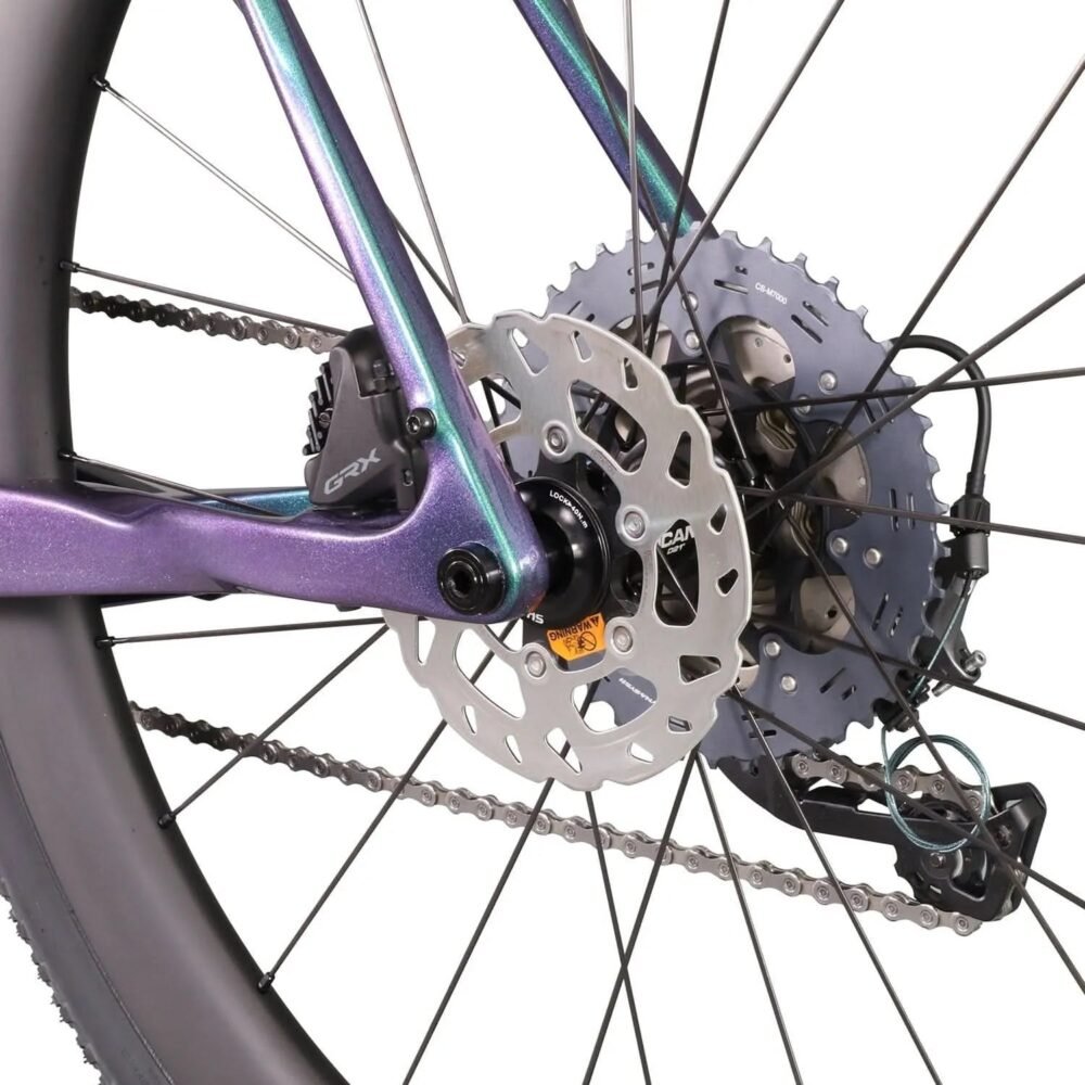 Race-Ready Carbon Gravel Bike | GRX600 Drivetrain & 700C Wheels