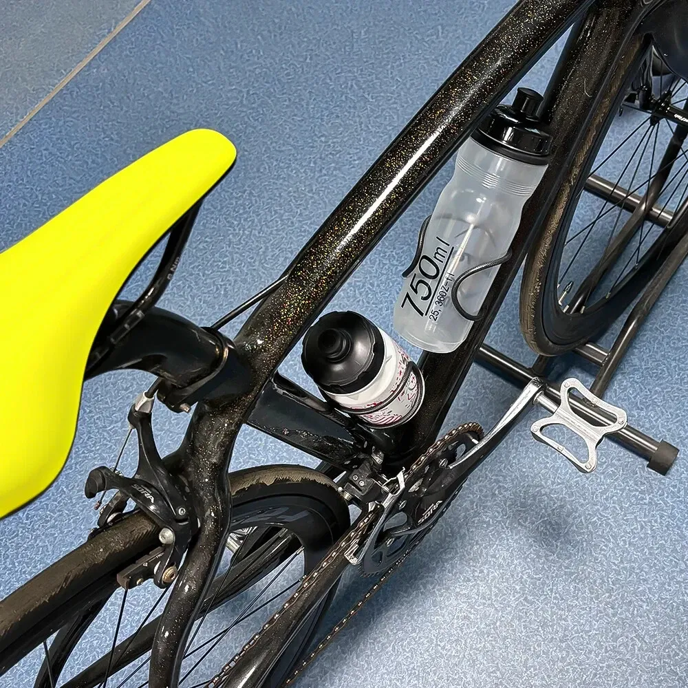 TCF-185-13 BALUGOE 6g Full Carbon Fiber Road Mtb Bike Bicycle Water Bottle Cages Holder