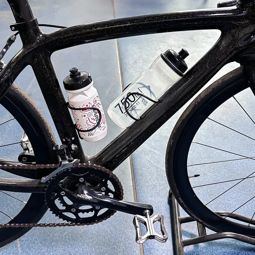 TCF-185-4 BALUGOE 6g Full Carbon Fiber Road Mtb Bike Bicycle Water Bottle Cages Holder