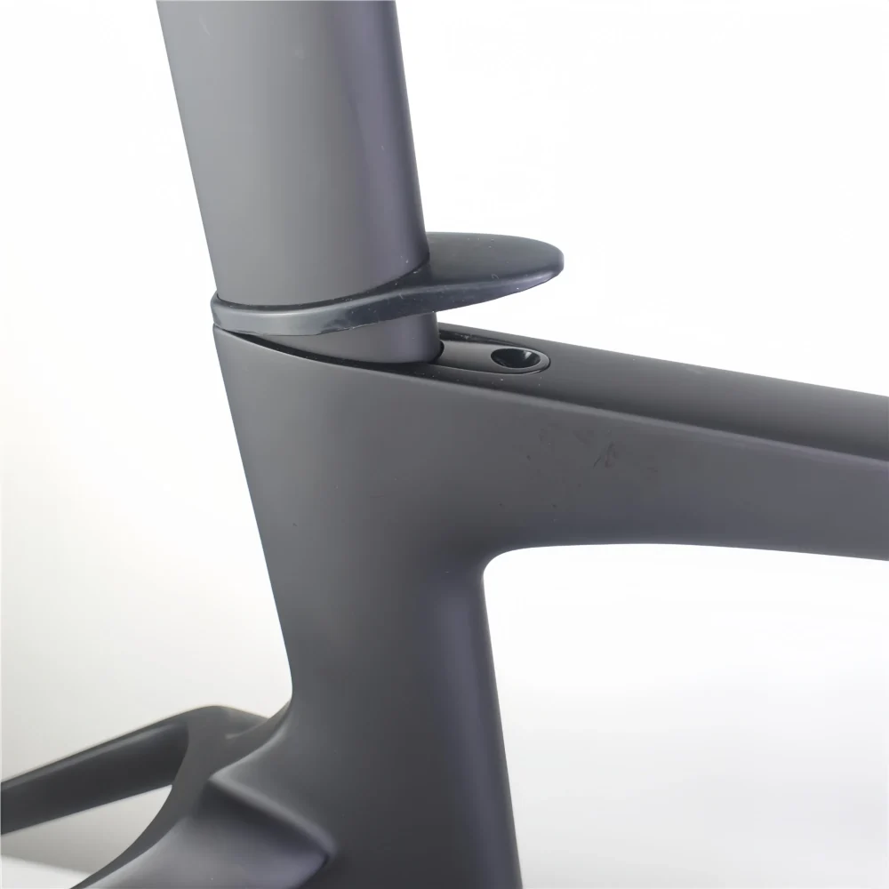 TCF229-16 SU02A | All-Rounder Carbon Fiber Road Bike | Versatile for Training & Commuting