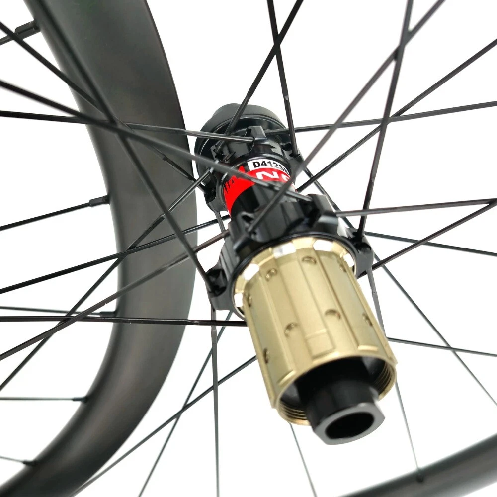 700C Road Bike Disc Brake Carbon Wheels 25 Width 35mm Depth Tubeless Center Lock